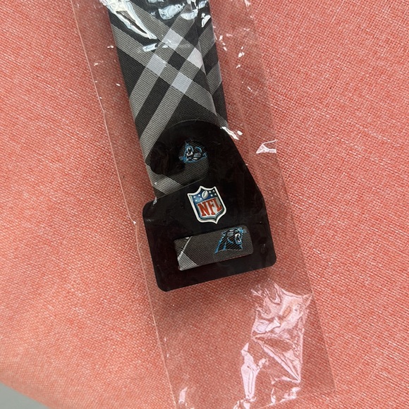 NEW Carolina Panthers Rhodes NFL Tie Men’s Neck Tie Accessory Keep Pounding NC - Picture 6 of 6